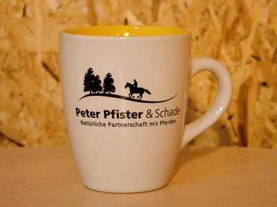 Peter Pfister & Schade Tasse - gelb